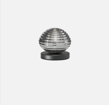 Lampada da tavolo RIPPLE in metallo nero con diffusore in vetro fumè 18 cm I-RIPPLE-L18-NER